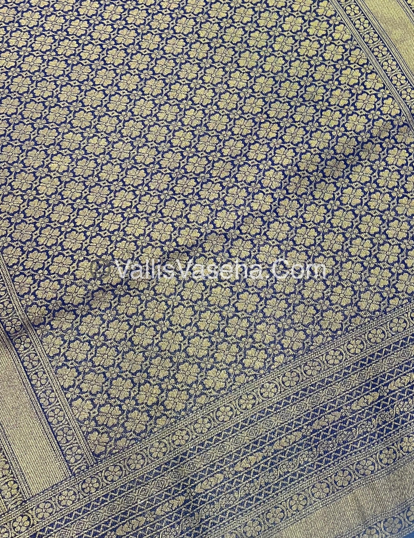 50% less - Offer Saree - Semi Soft Silk Saree   - VVDS006