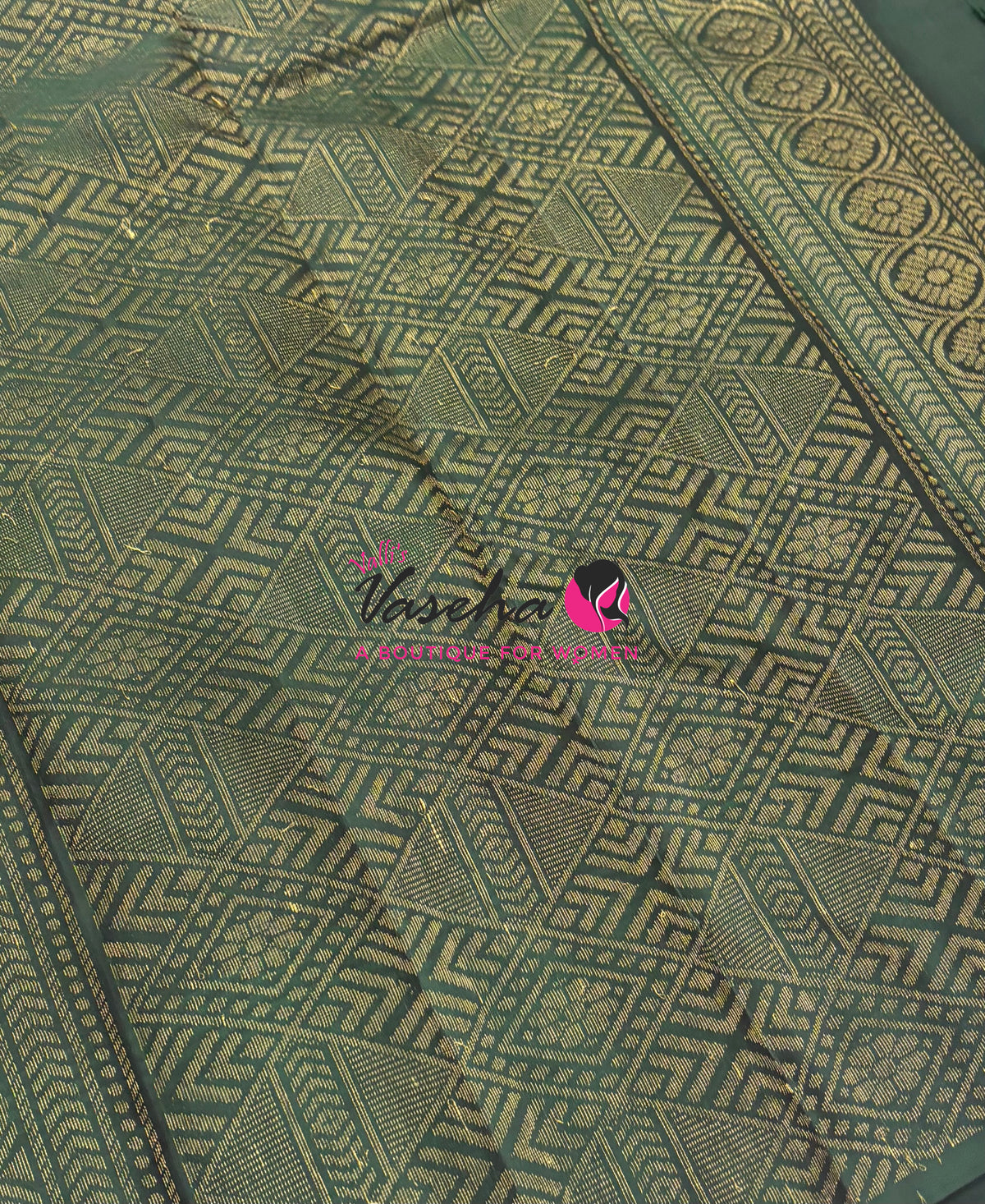 Half Mix - Pure Soft Silk Saree - VVPSS108