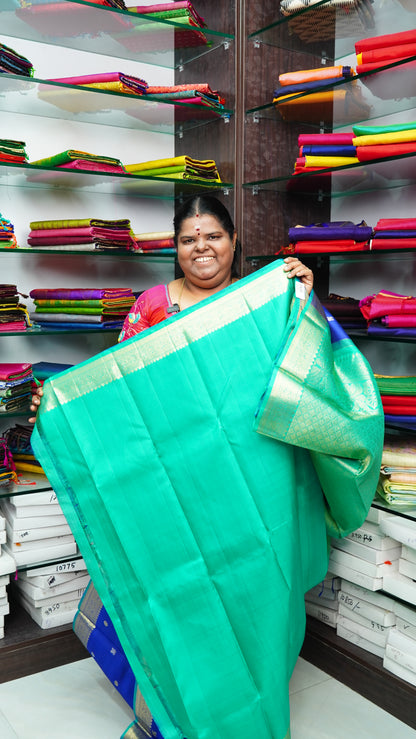 Pure Kanchipuram Silk Saree - Lovely Blue with Teal Green - VVPS006