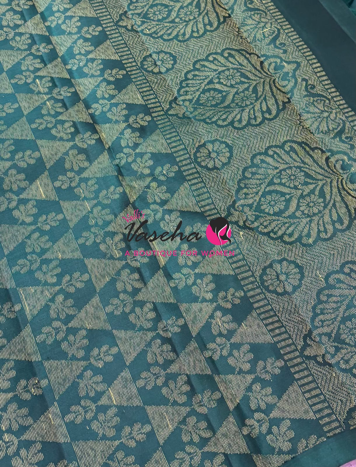 Half Mix - Pure Soft Silk Saree - VVPSS153