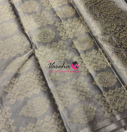 Half Mix - Pure Soft Silk Saree - VVPSS083