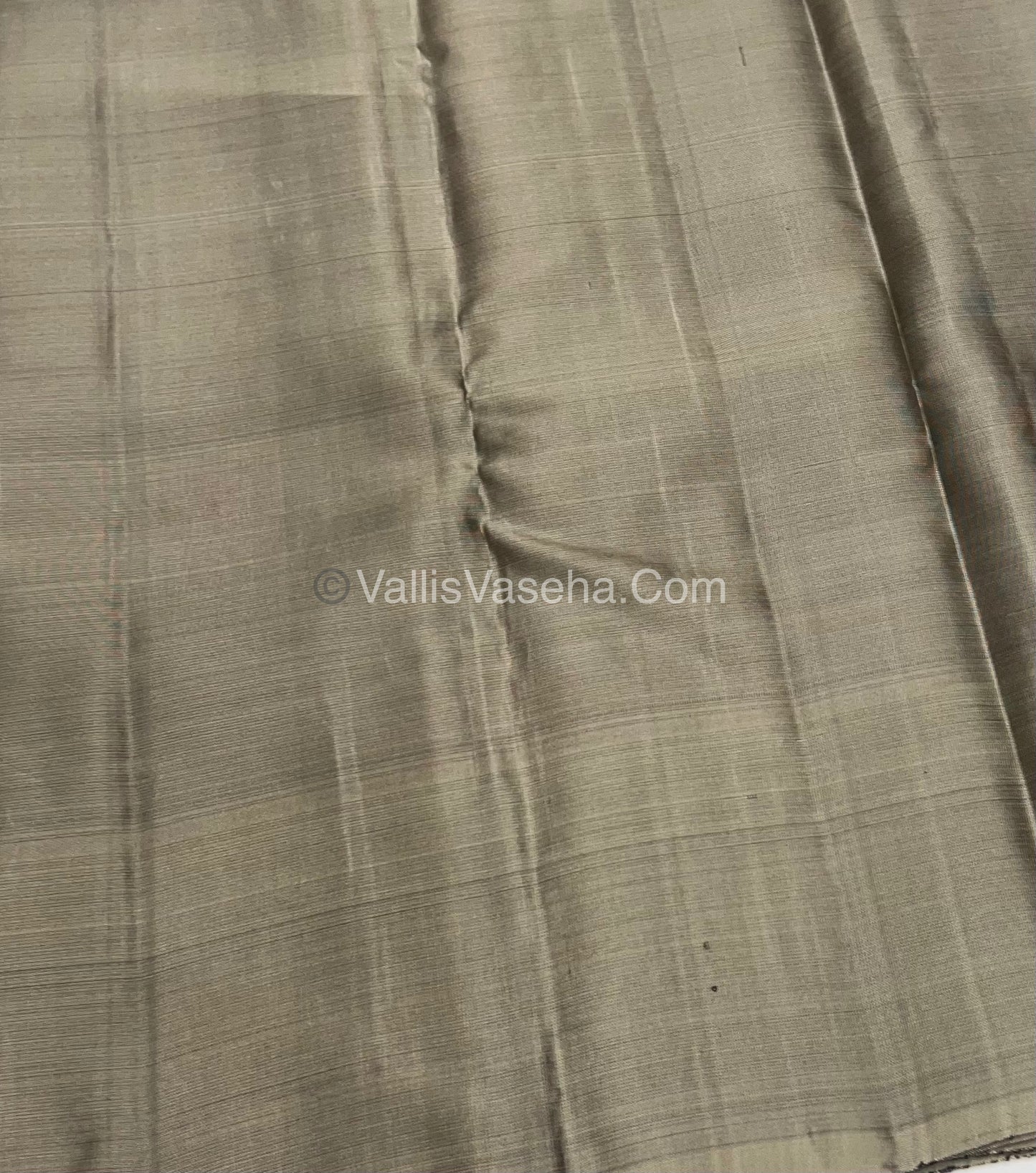 Half Mix - Pure Soft Silk Saree - VVPSS054