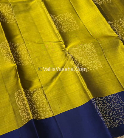 Half Mix - Pure Soft Silk Saree - VVPSS030