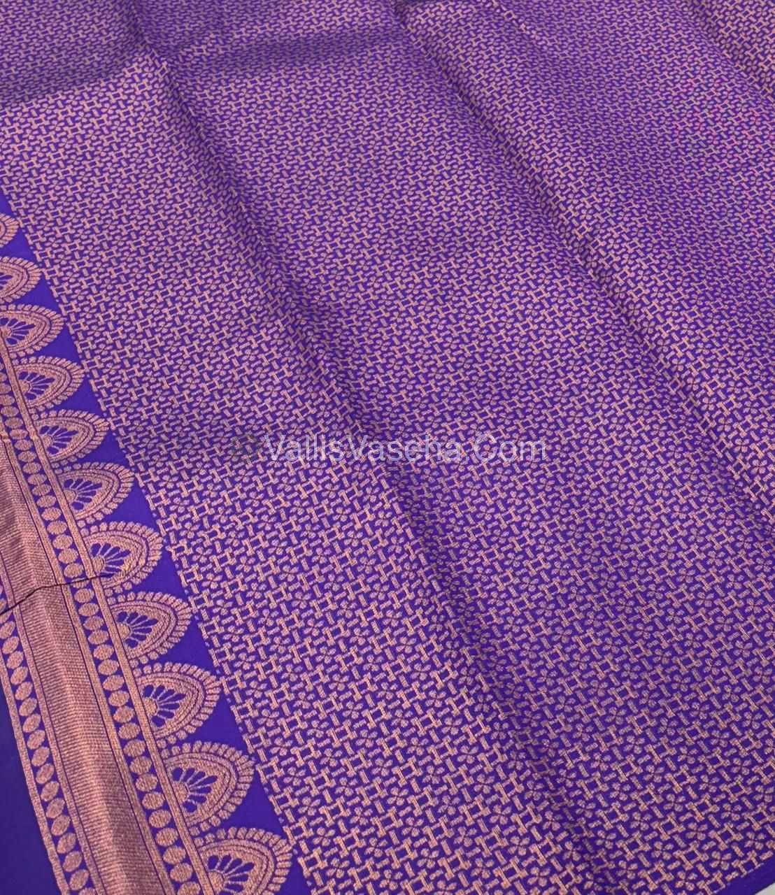 Kanchi Semi Silk  - Cream with Violetish Blue - VVKSS003