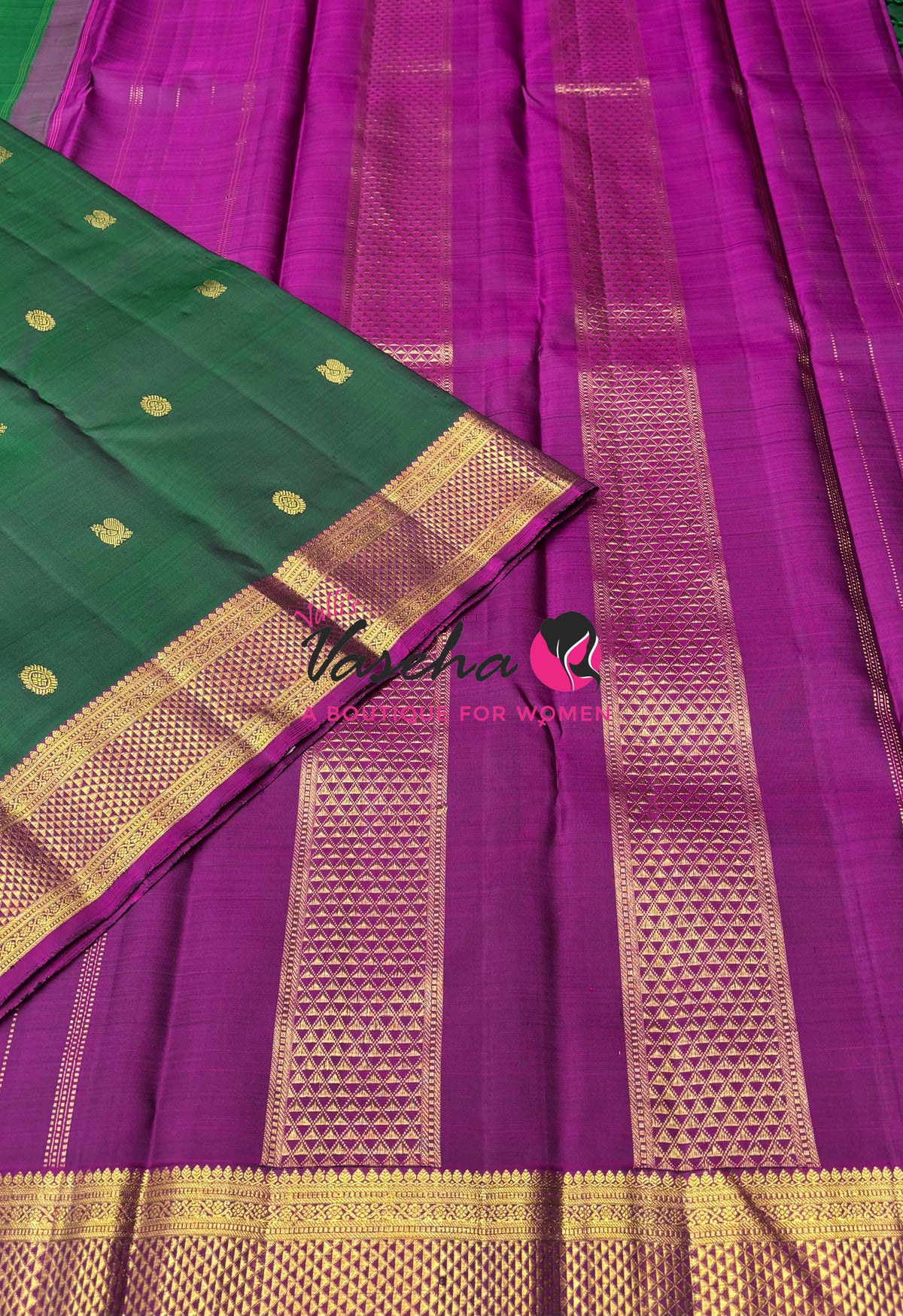Pure Kanchipuram Silk Saree - Green  & Purple Combo - VVPS025