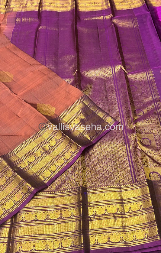 Pure Kanchipuram Silk Saree - Onion Pink & Purple Shade  - VVPS022