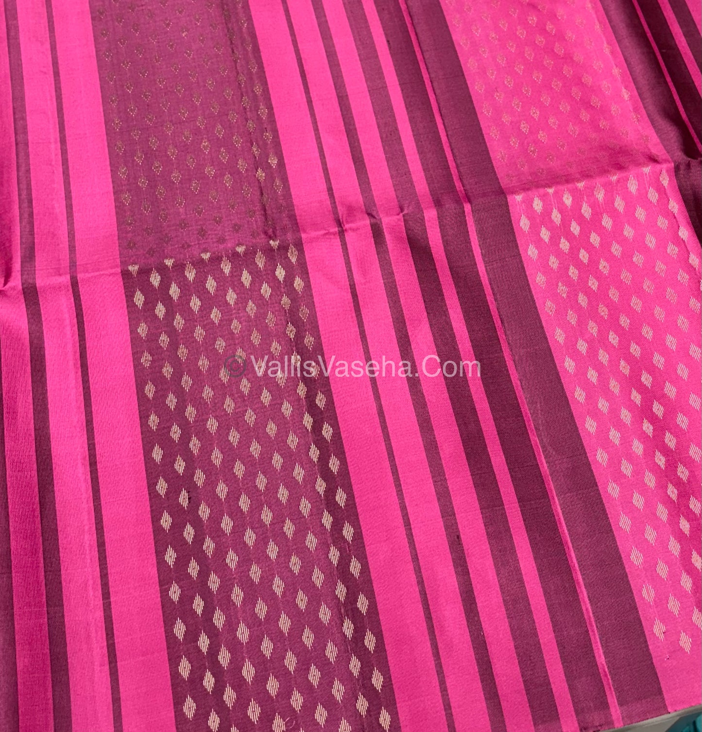 Pure Soft Silk Saree - Border Less  - Pink & Wine Shade - VVPSS068