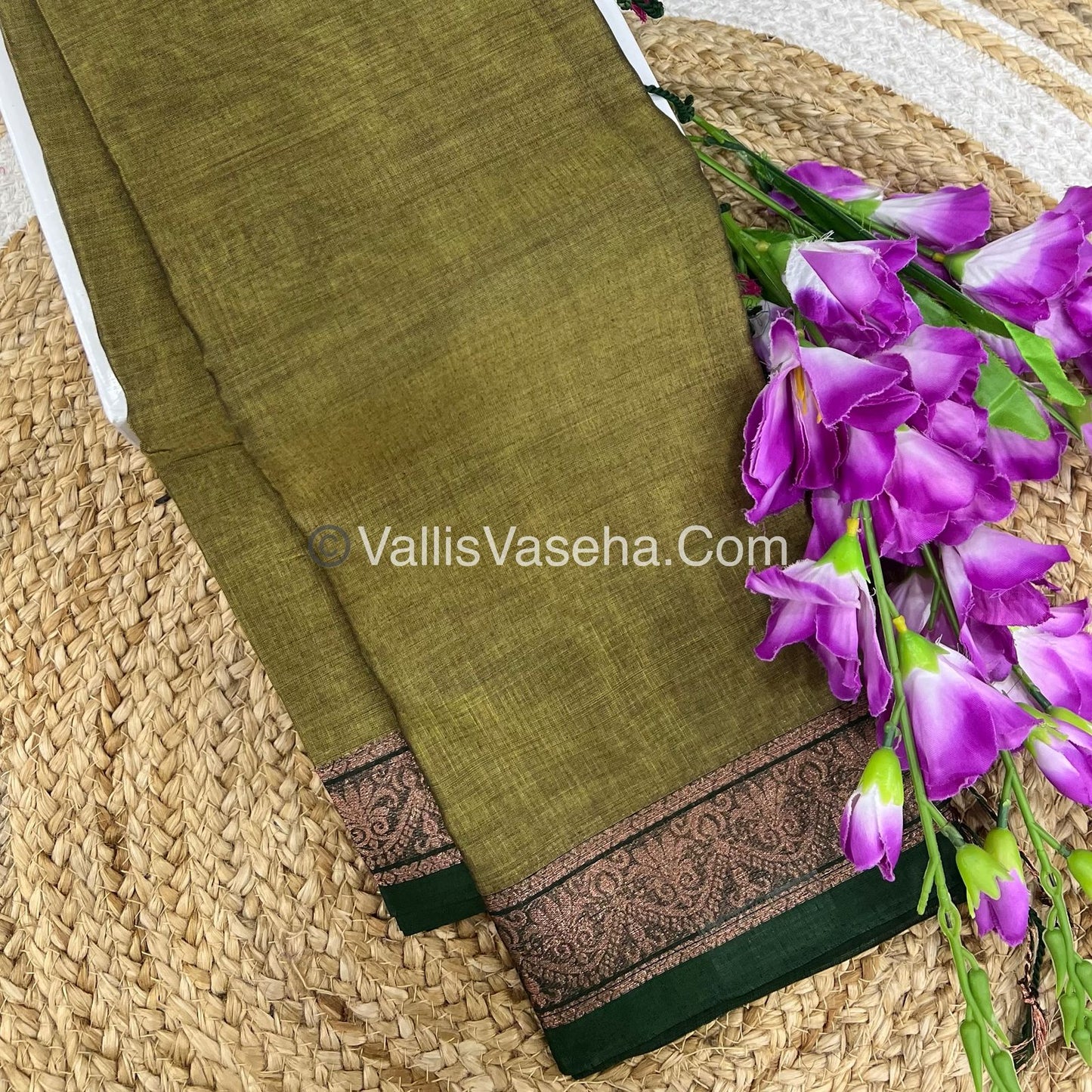 Dhaka Cotton Saree - VVDCS002
