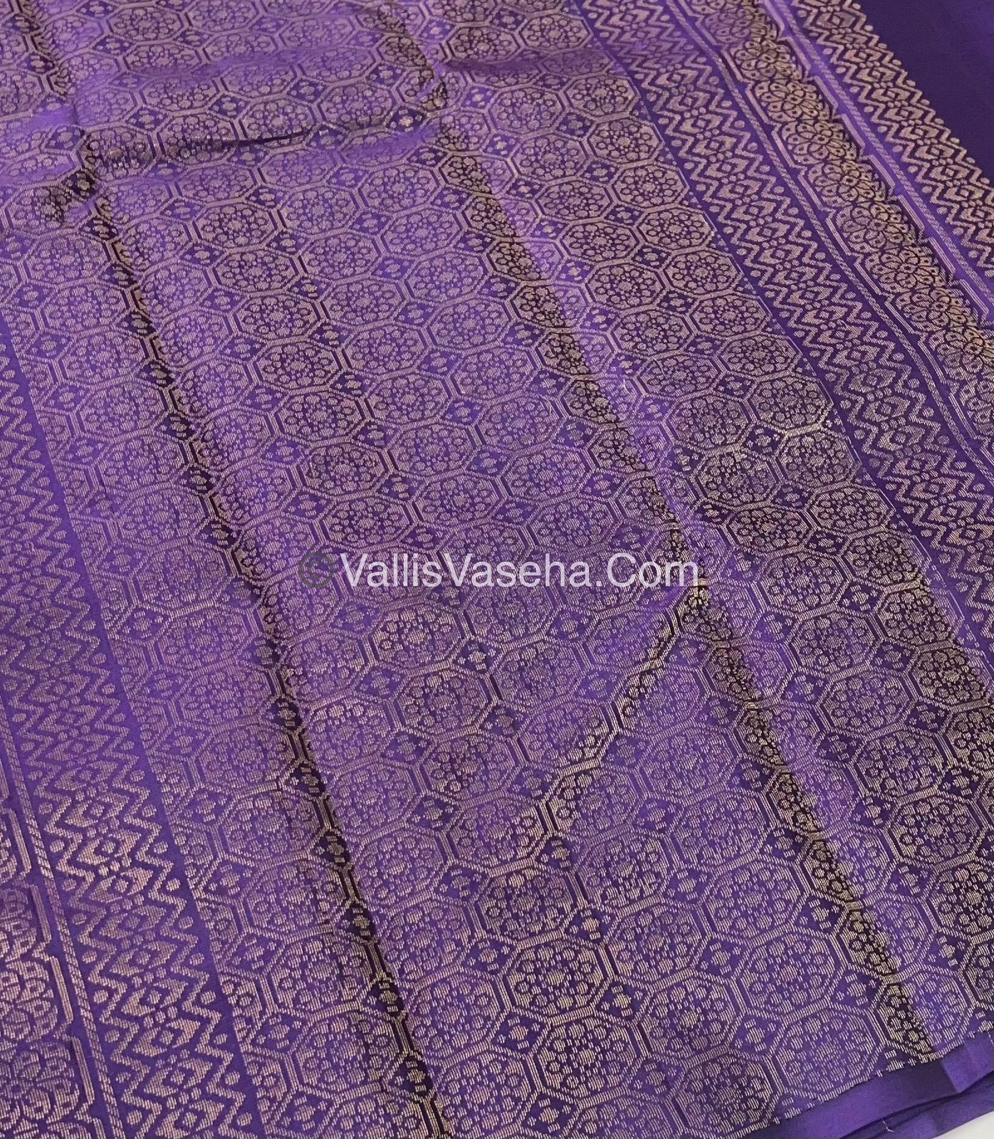 Half Mix - Pure Soft Silk Saree - VVPSS040