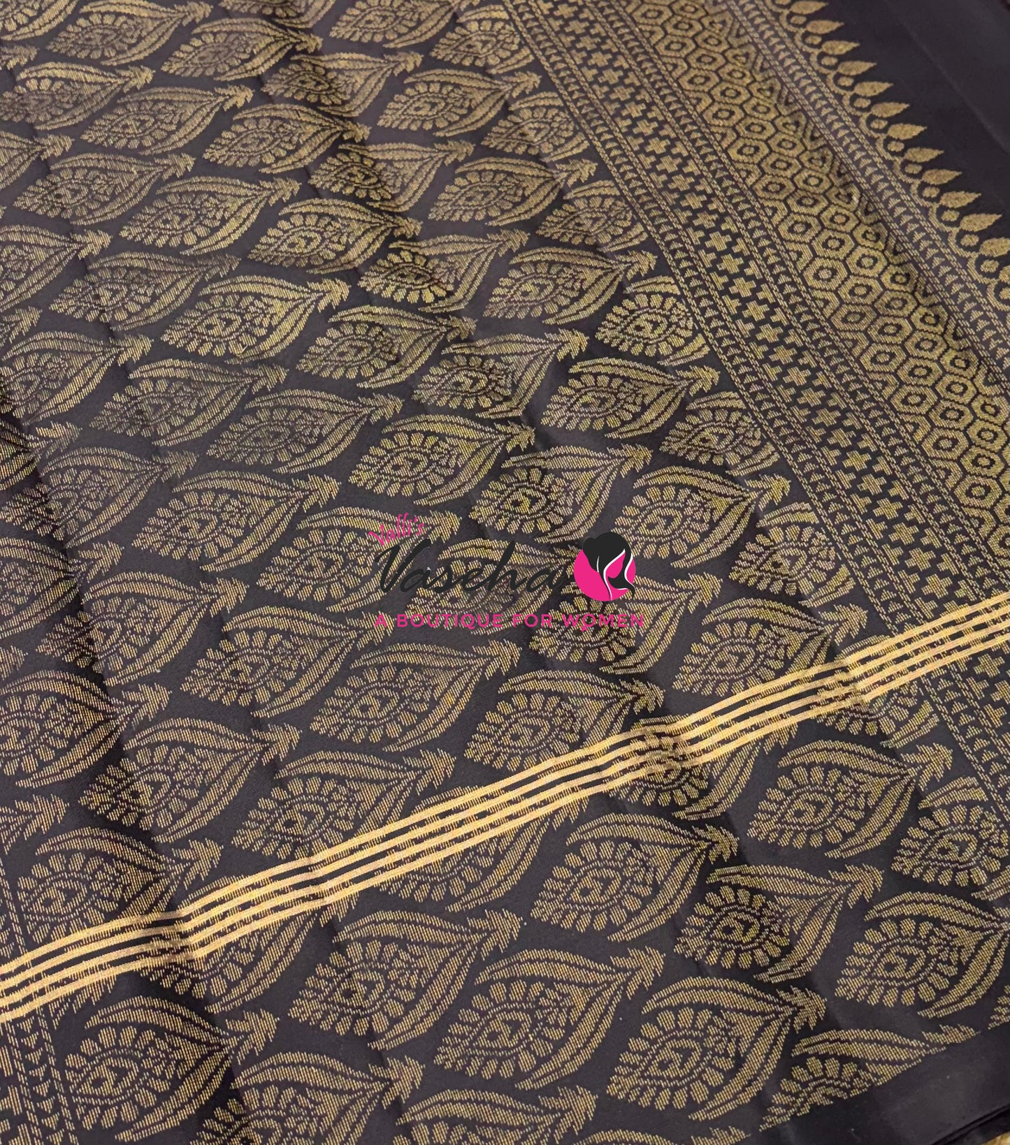 Half Mix - Pure Soft Silk Saree - VVPSS108