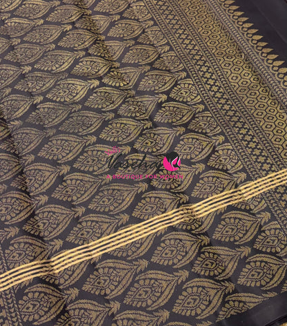 Half Mix - Pure Soft Silk Saree - VVPSS108