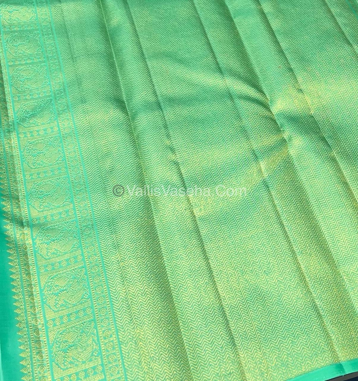 Pure Kanchipuram Silk Saree - Borderless - Purple with Green - VVPS022