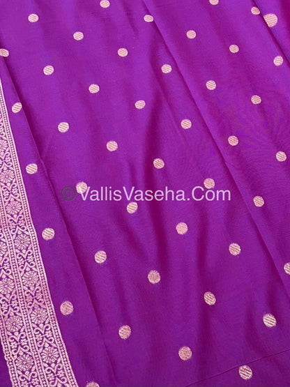 Semi Soft Silk - Deer Butta Border - Purplish Pink Shade -VVSSS017