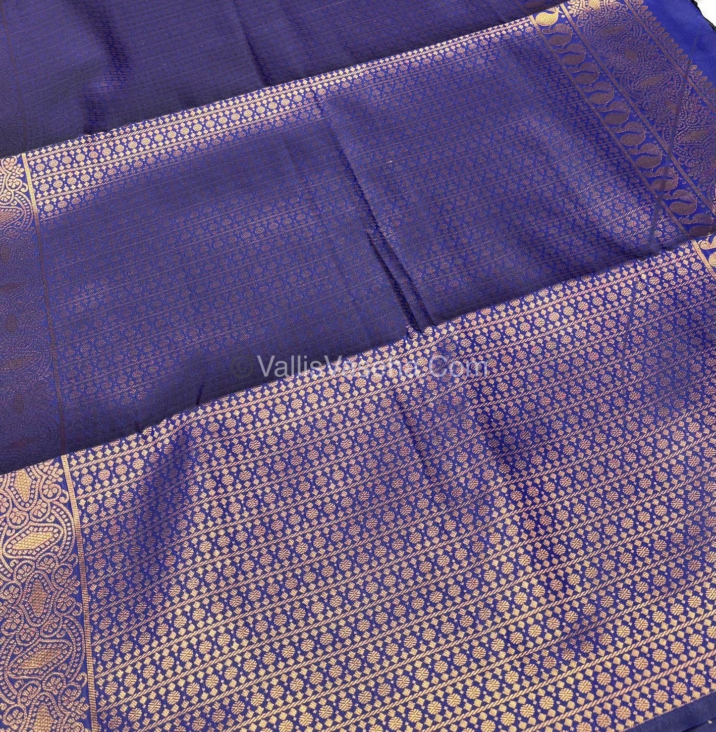 Semi Soft Silk   - Borderless - Contemporary Design - Violent Shade -VVSSS012