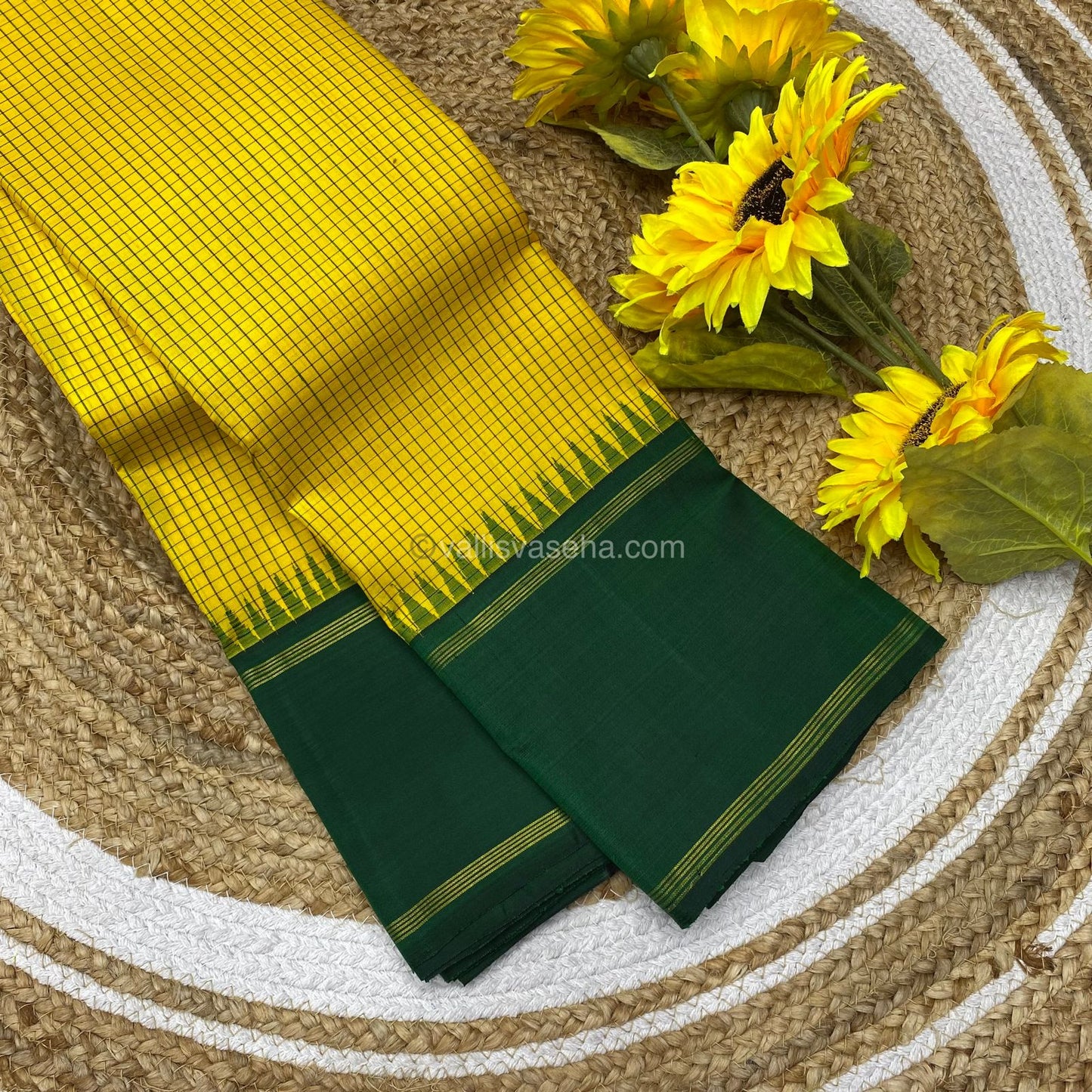 Pure Kanchipuram Silk Saree - Lovely Yellow and Green - Thalampoo - Retta Petta Border - VVPS006