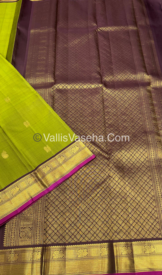 Pure Kanchipuram Silk Saree - Mehandi Green & Brownish Wine Combo - VVPS014