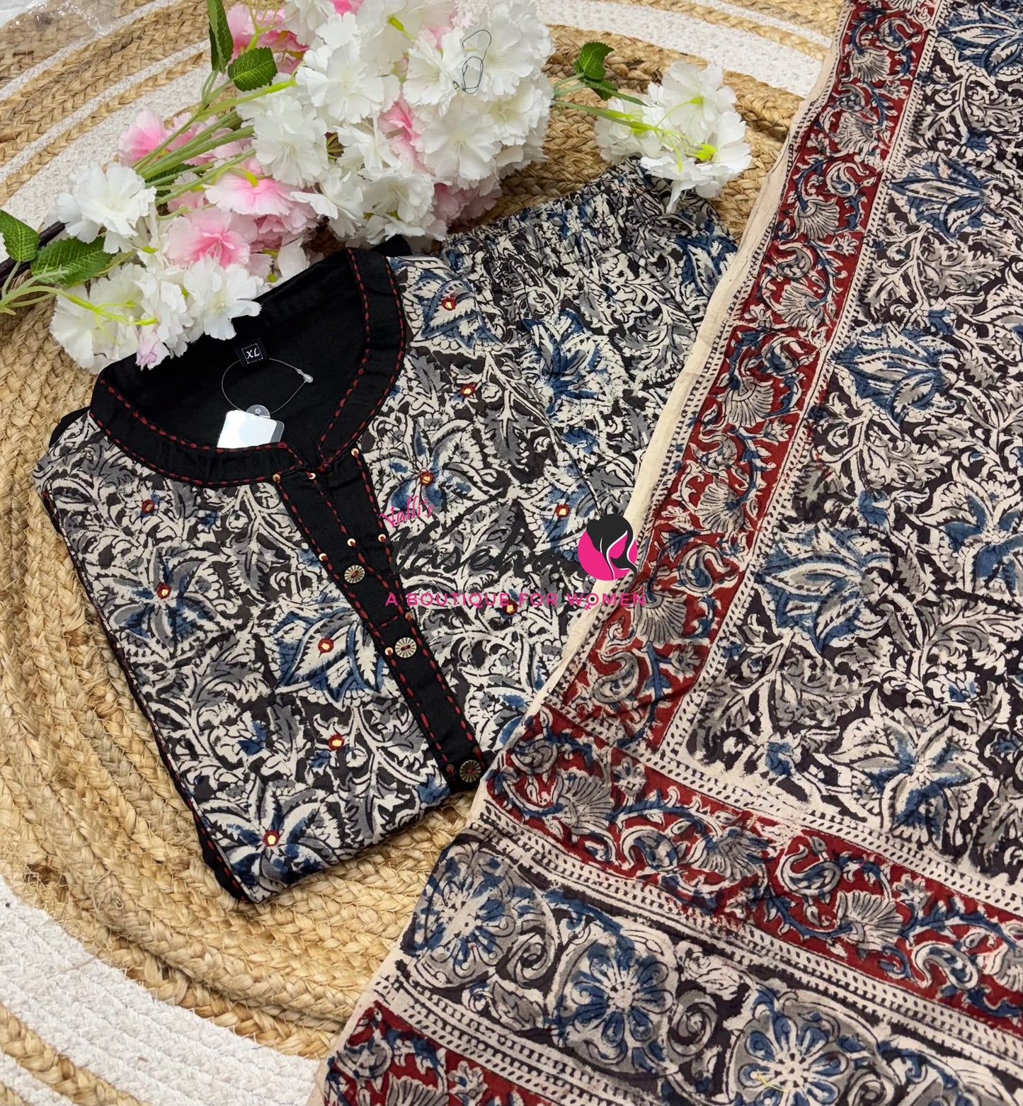 Ready Made - Pure Kalamkari Cotton - Salwar, Kameez & Duppatta(3pc) - Black - VVRKC002