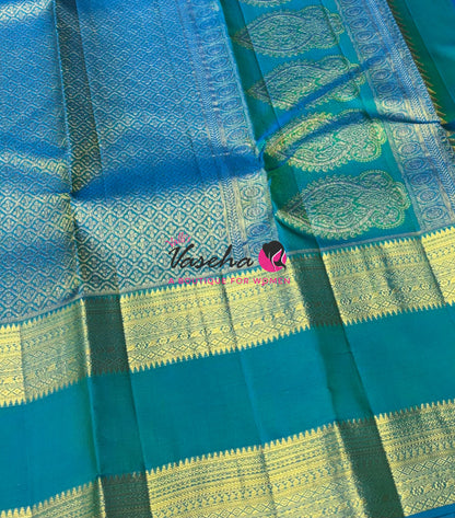 Pure Kanchipuram Silk Saree - Dual Tone Lemon Green & Turquoise Blue Shade  - VVPS022