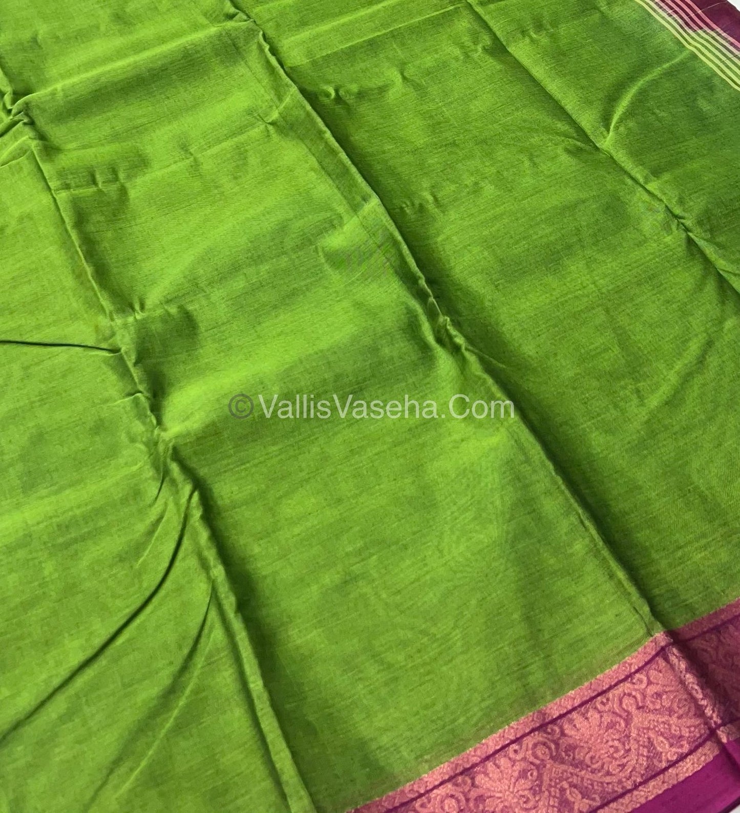 Dhaka Cotton Saree - VVDCS001