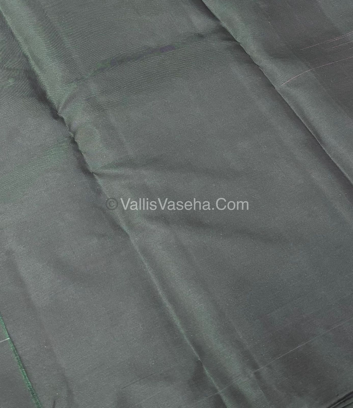 Half Mix - Pure Soft Silk Saree - VVPSS054