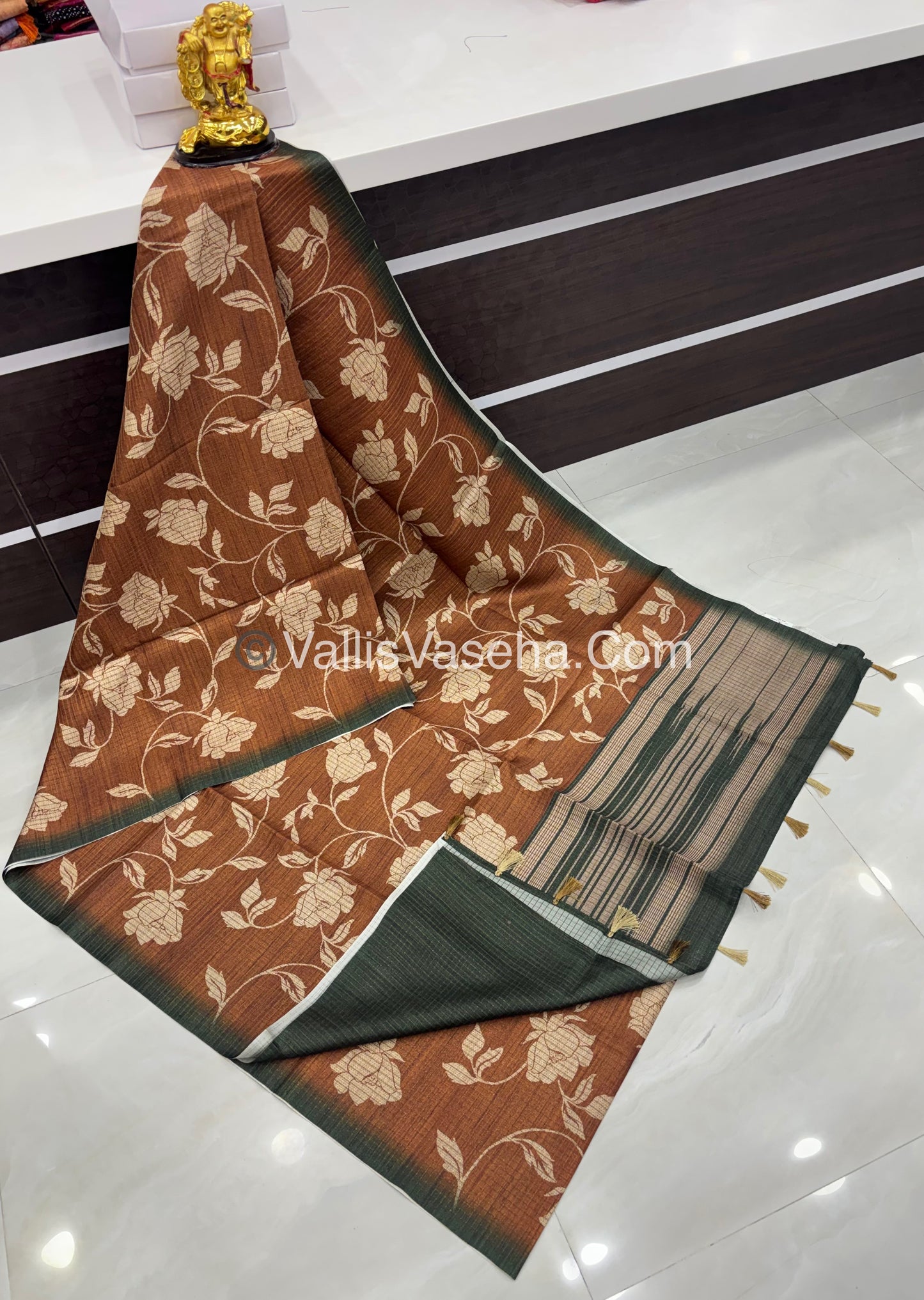 Art Tussar / Art Silk - Orange & Green  Shade - VVATS004