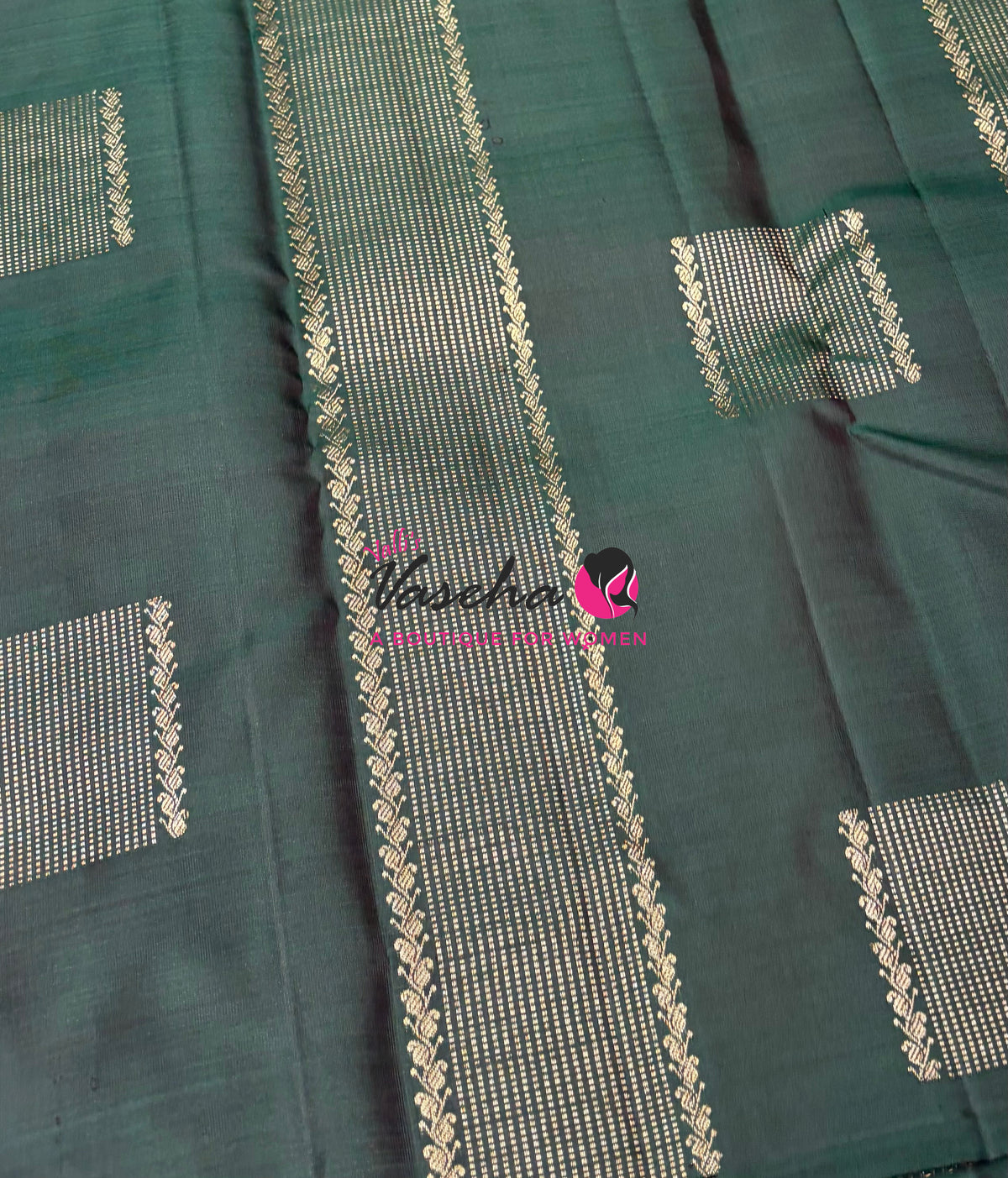 Pure Kanchipuram Silk Saree - Green Shade - VVPS054