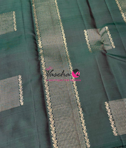 Pure Kanchipuram Silk Saree - Green Shade - VVPS054