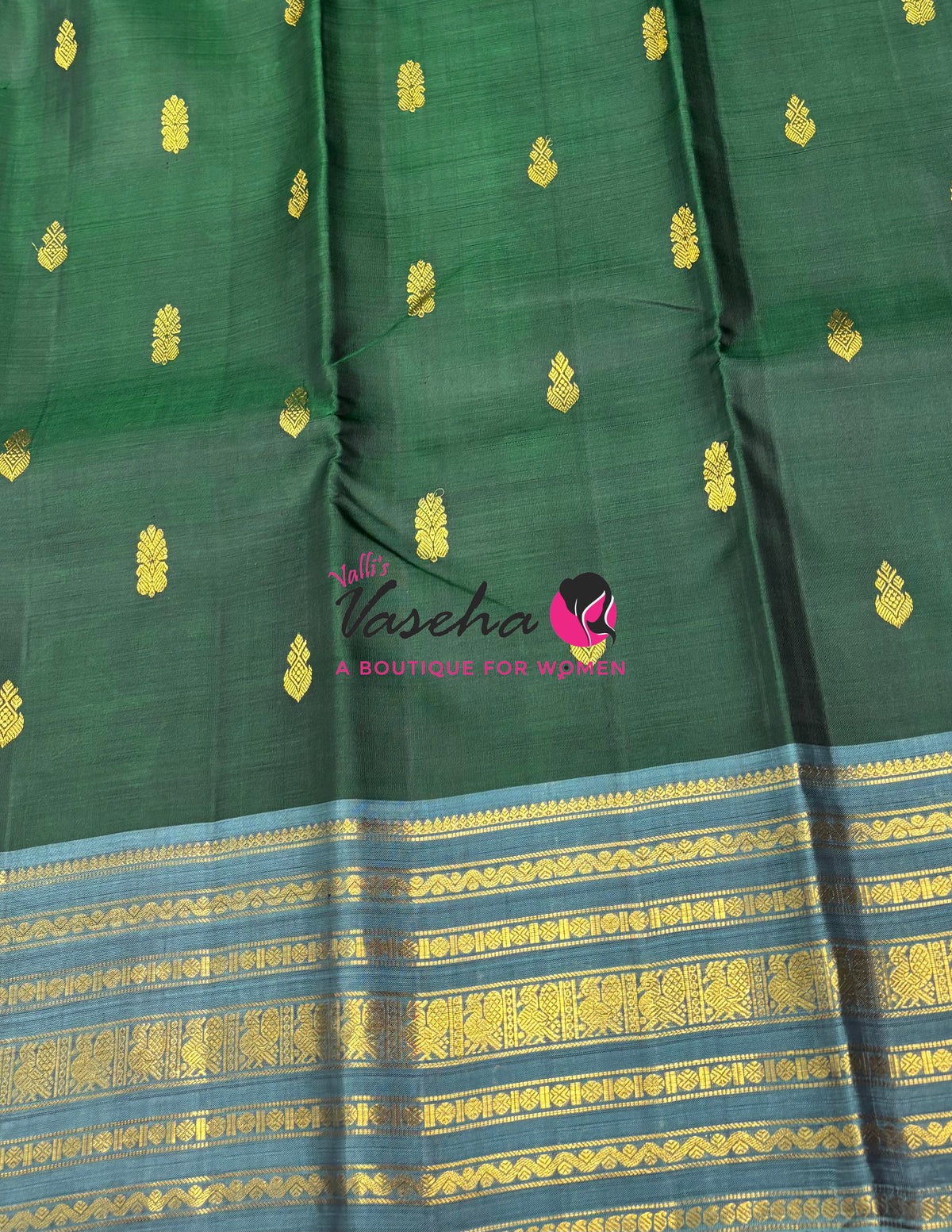 Pure Kanchipuram Silk Saree - Green With Blue - VVPS098