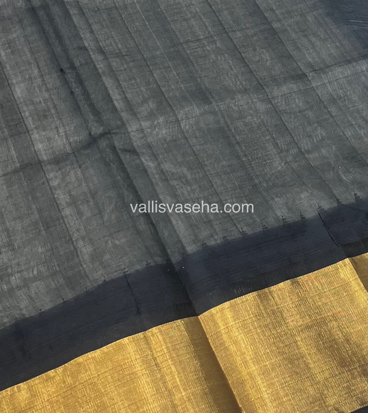Pure Korvai Silk Cotton Saree - Half white with Black Combo - Temple border - VVKSC001