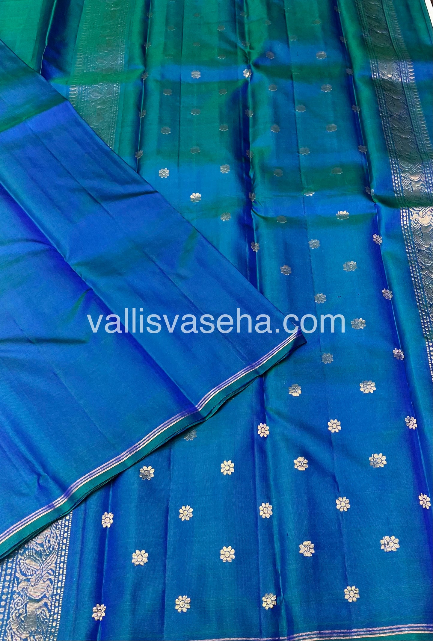 Pure Kanchipuram Silk  - Peacock Blue Shade - VVPS021