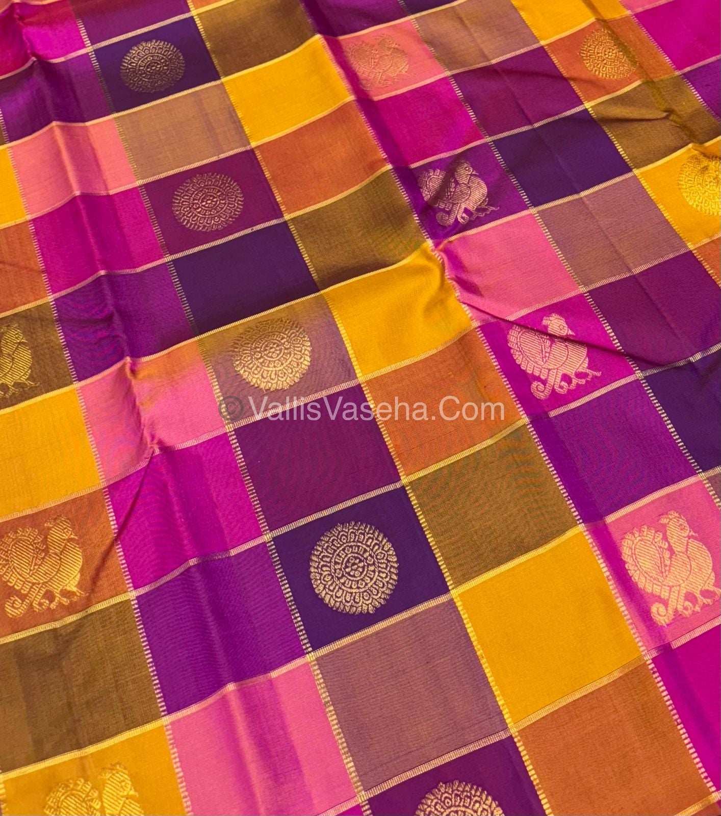 Pure Kanchipuram Silk Saree - Pazhum Pazhamum Checks - VVPS017