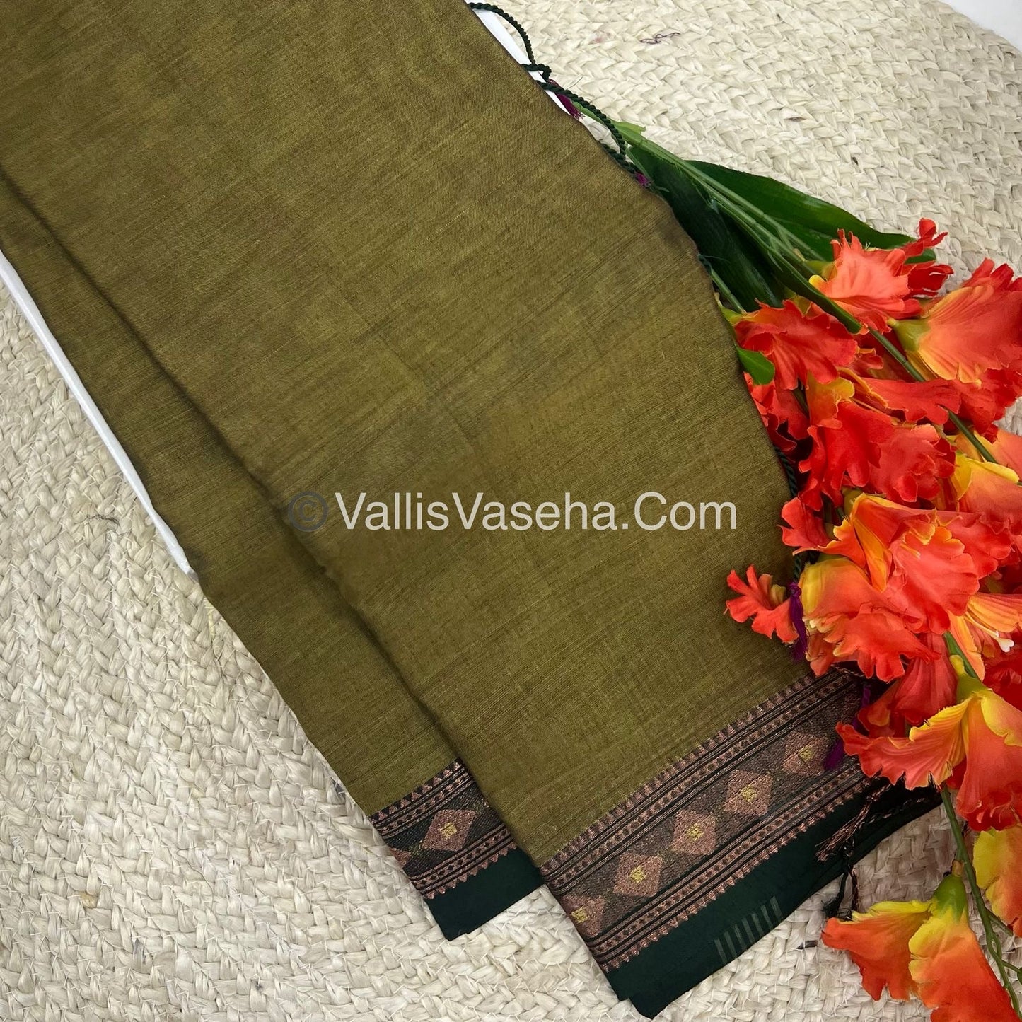 Dhaka Cotton Saree - VVDCS002