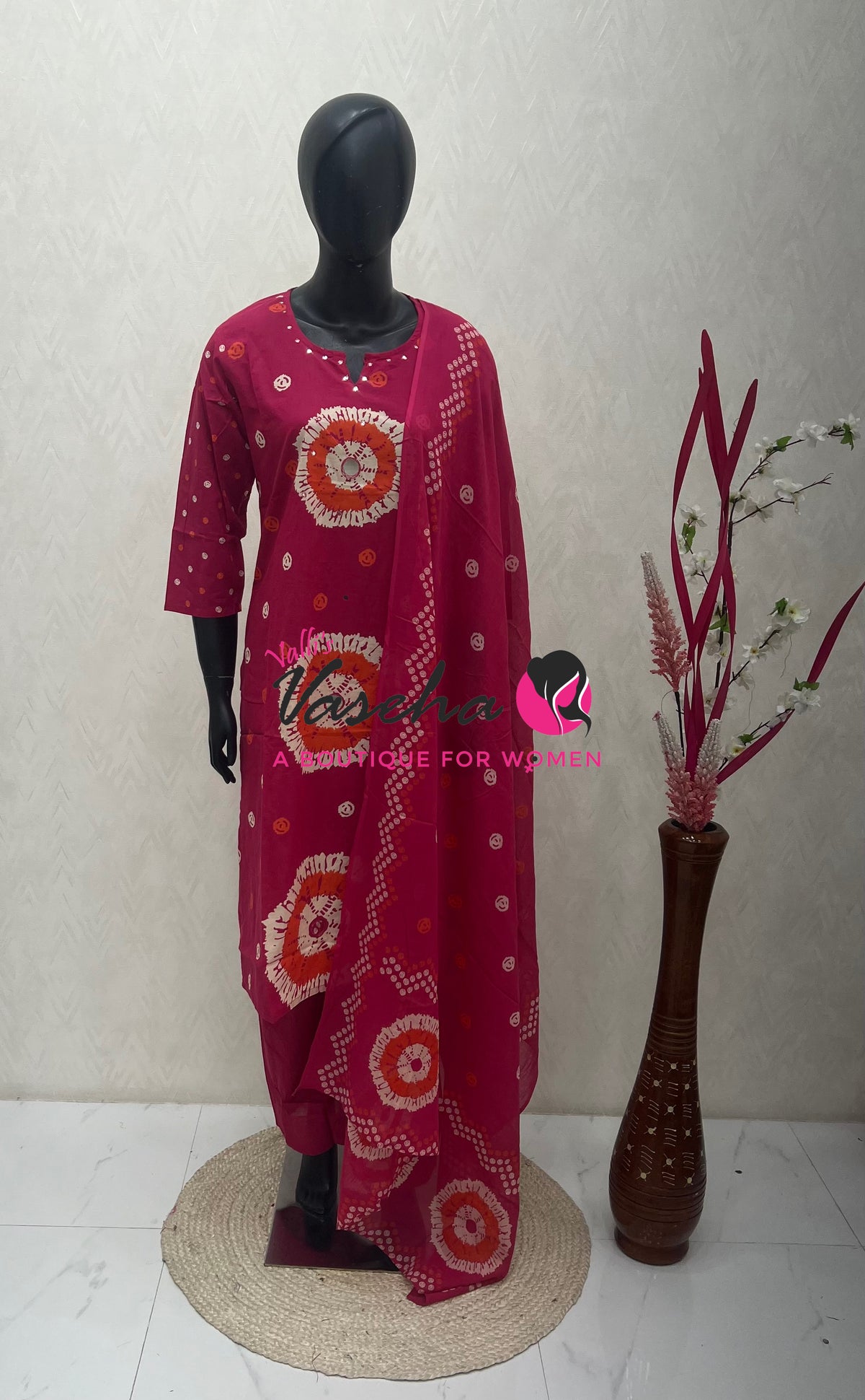 Ready Made |Salwar, Kameez & Duppatta(3pc) | Batik Printed - Pink | VVRMS025