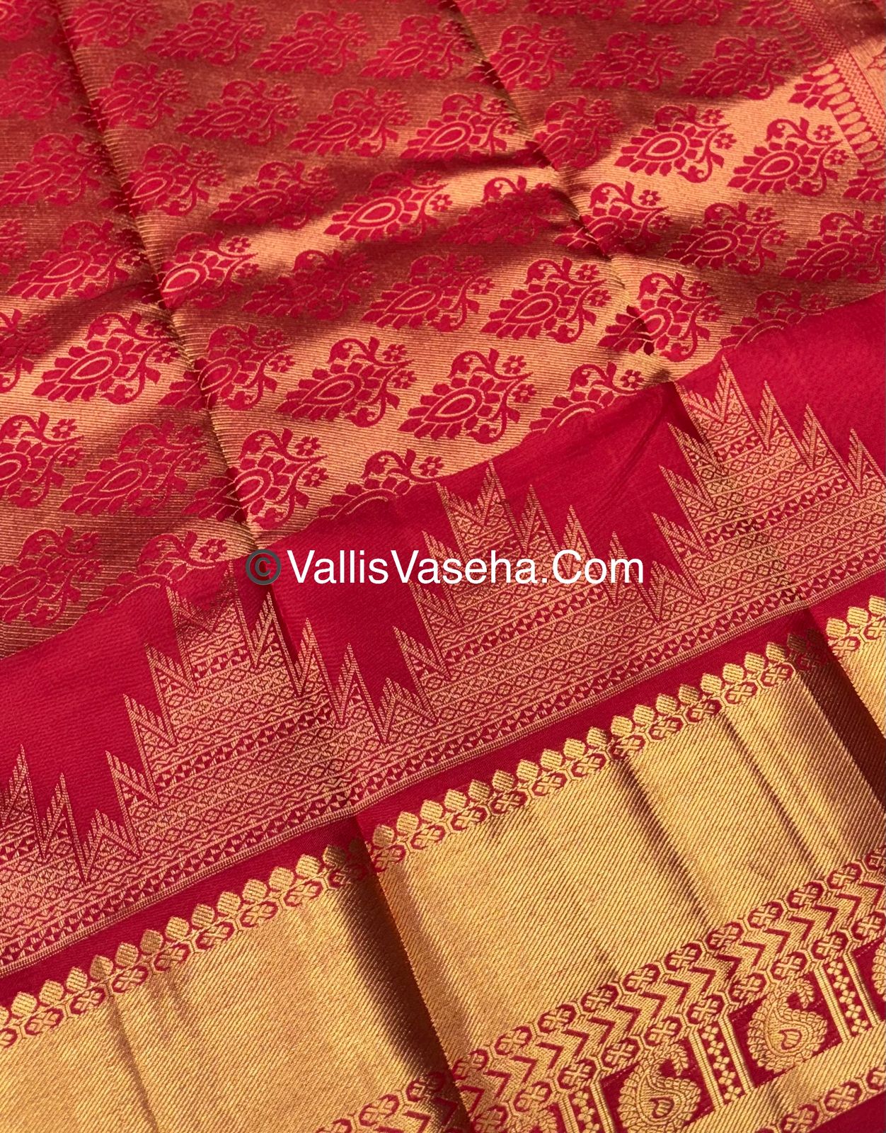 Pure Kanchipuram Silk Saree | Red Shade | VVPS006