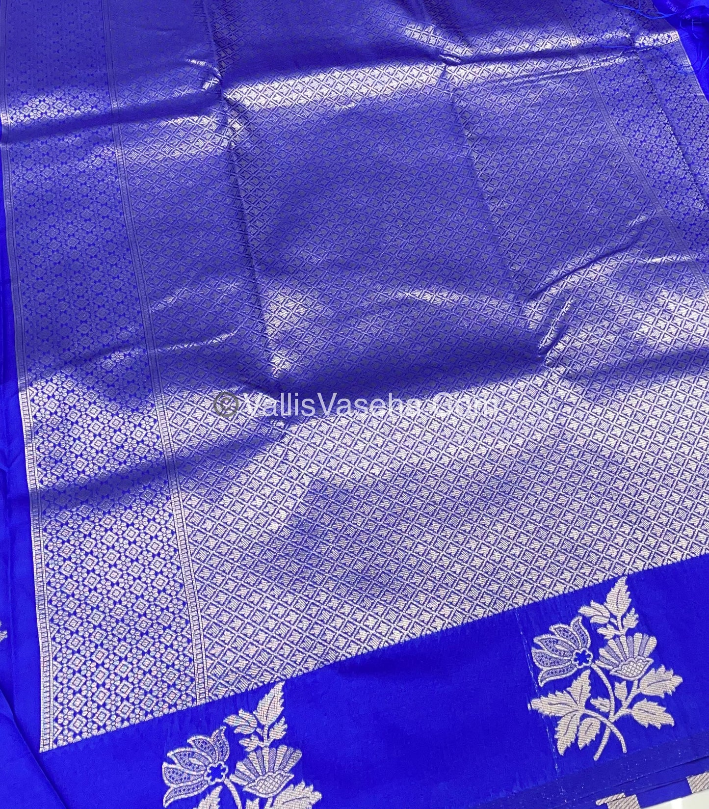Semi Soft Silk - Border less - Blue Shade -VVSSS010