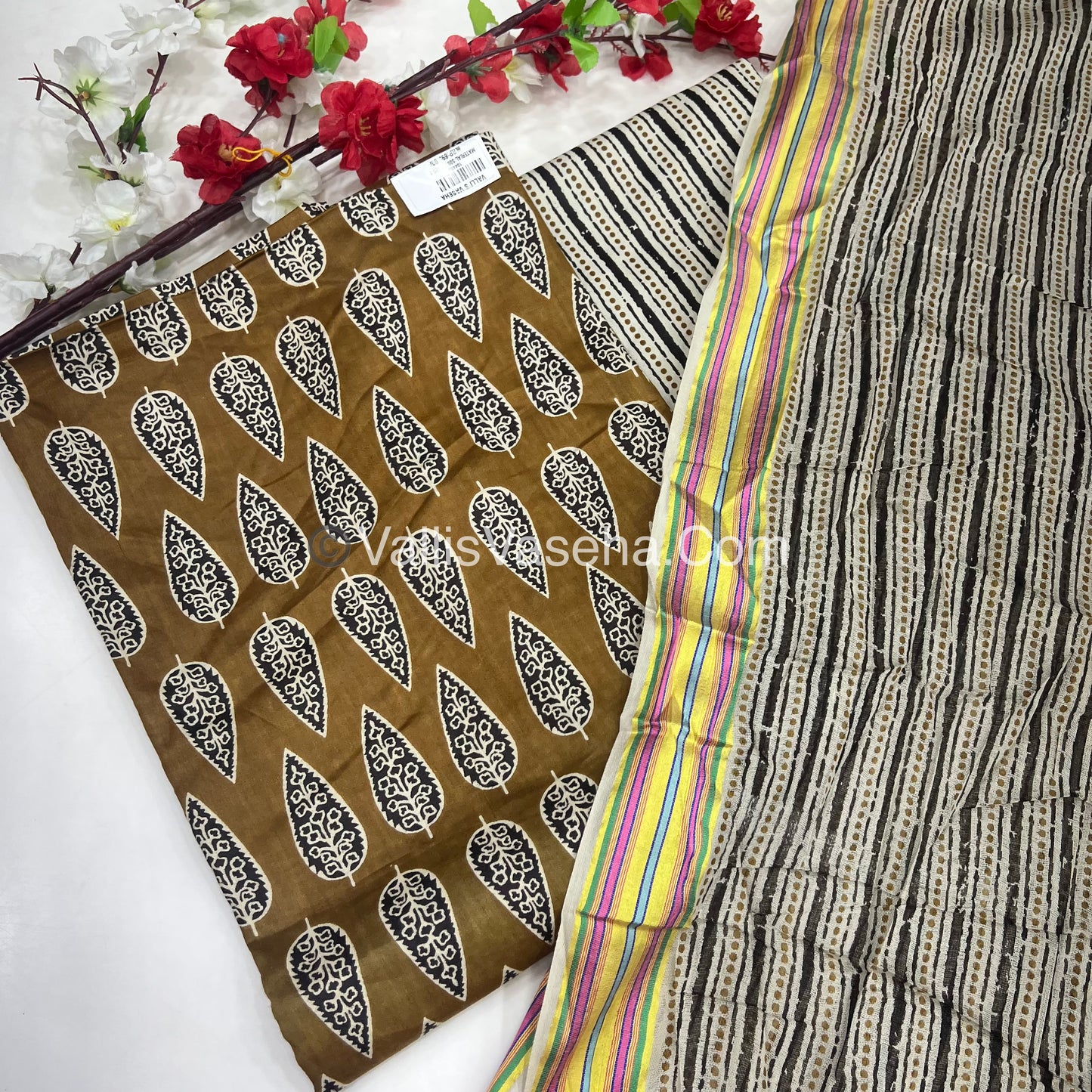 30% less - Offer Unstitched Material -  Cotton Material - VVDUM003