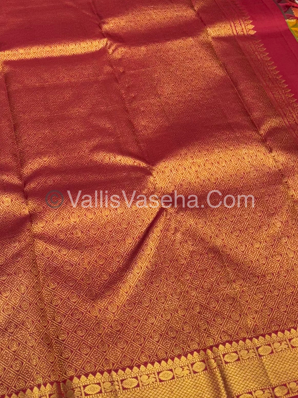 Pure Kanchipuram Silk Saree | Pazhum Pazhamum Checks |VVPS017