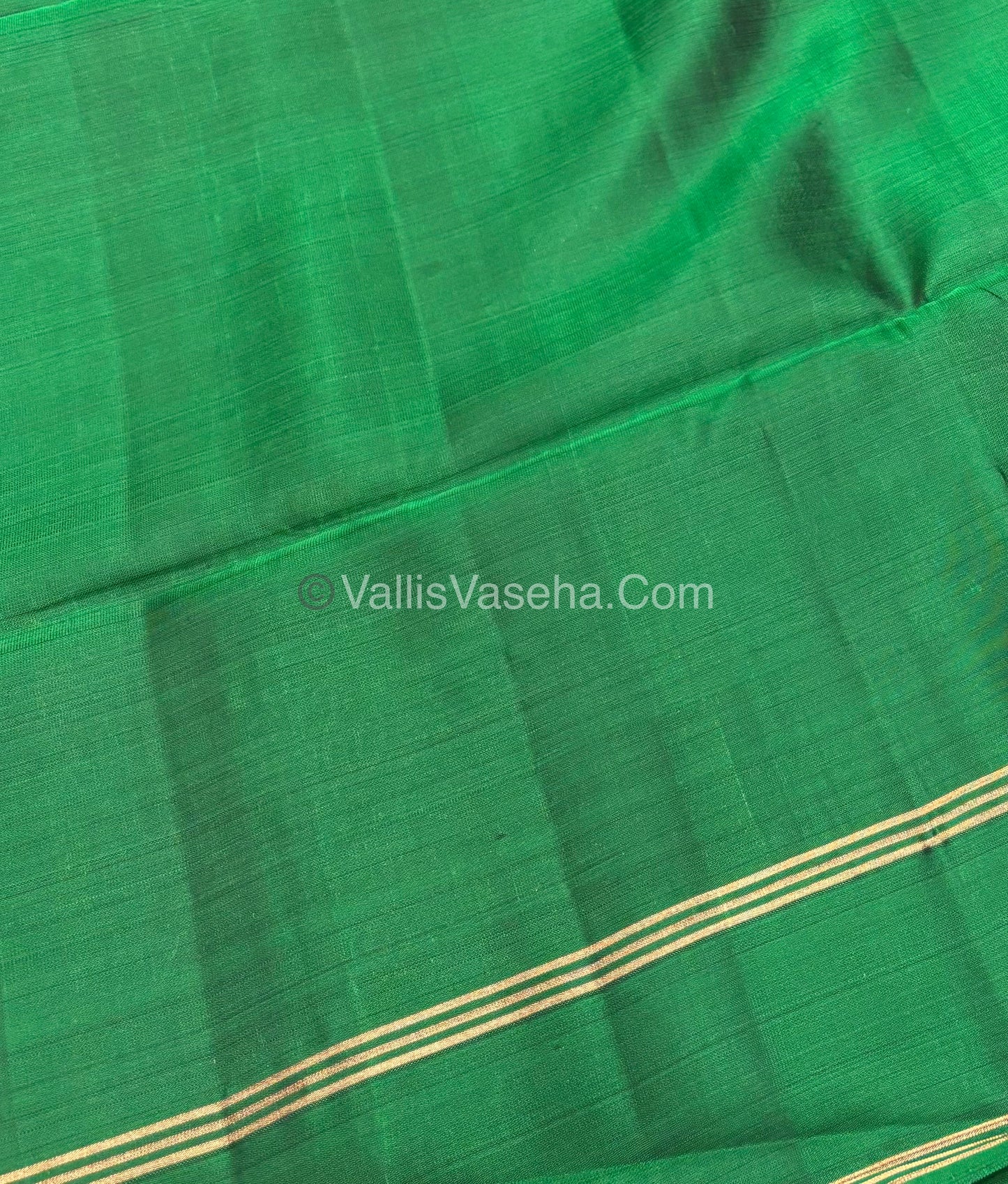 Half Mix - Pure Soft Silk Saree - VVPSS053