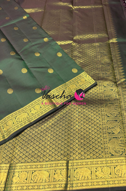 Pure Kanchipuram Silk Saree - Green Combo  - VVPS025