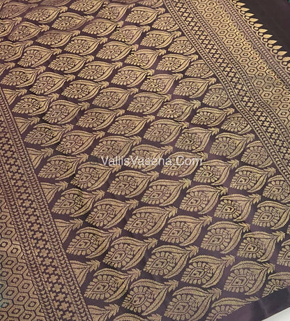 Half Mix - Pure Soft Silk Saree - VVPSS040