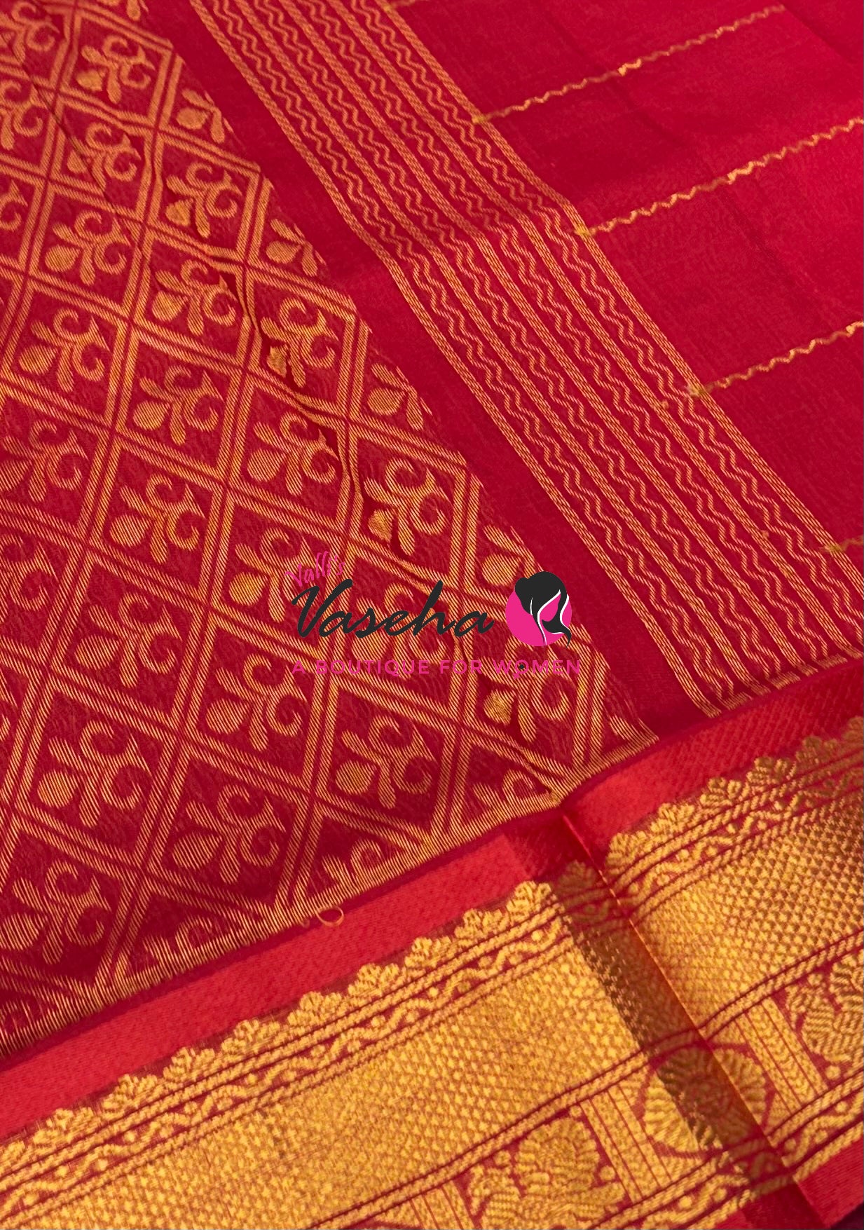 Pure Silk Cotton Saree - Mayil & Chakkaram Design - Navy Blue With Red VVMC001