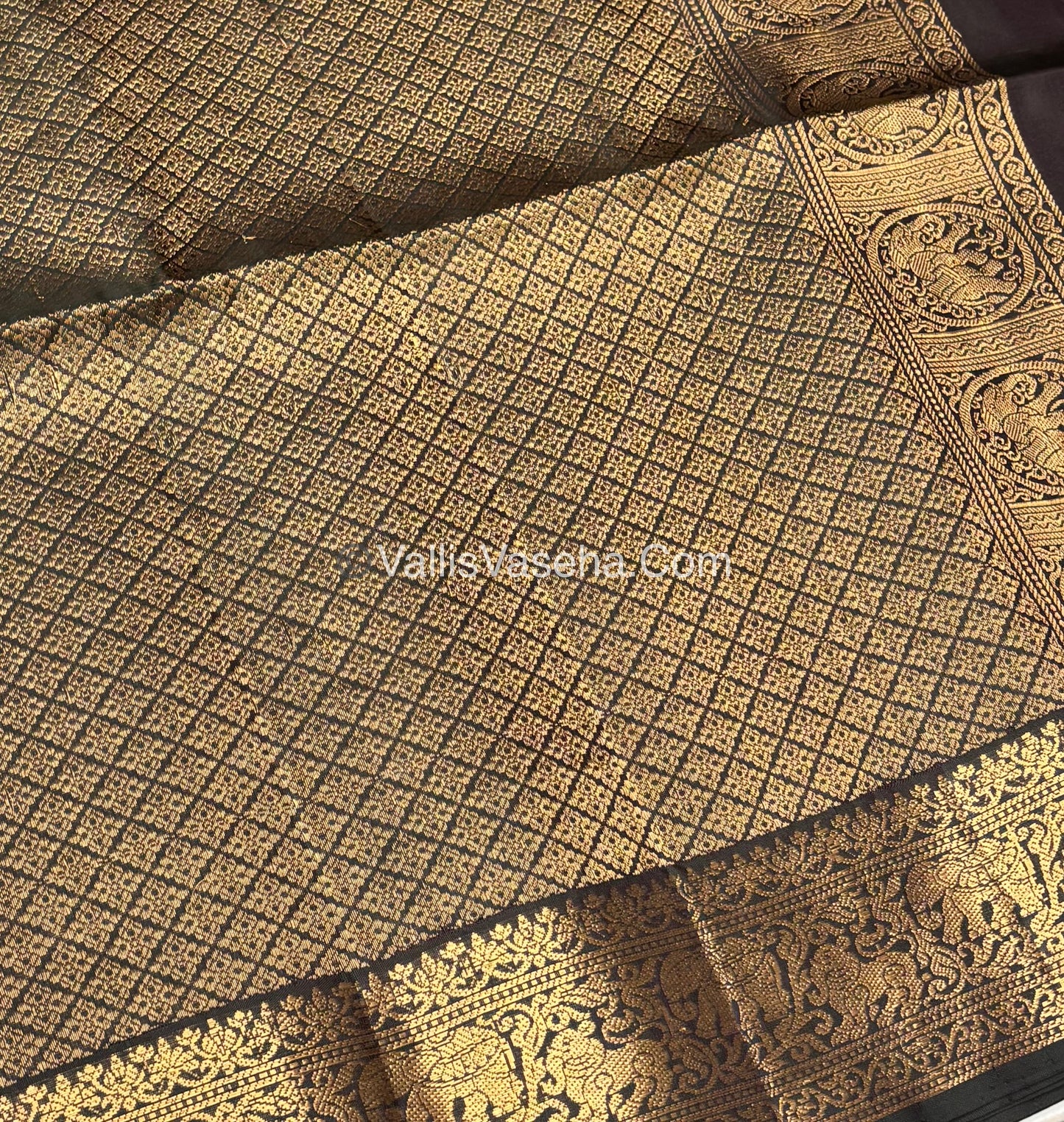 Pure Soft Silk Saree - Kanchi Border -  Dark Green Shade - VVPSS046