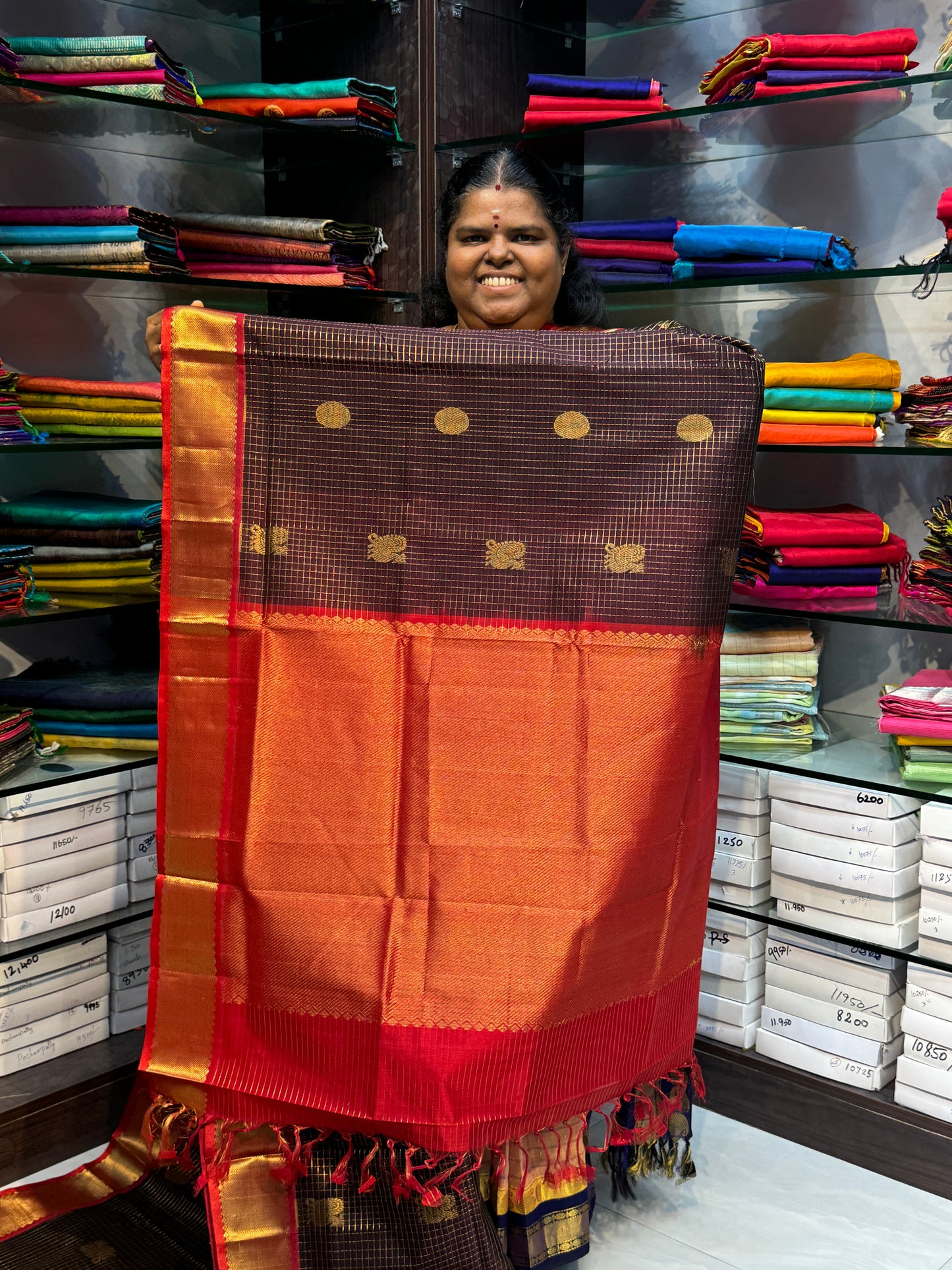 Pure Silk Cotton Saree - Mayil & Chakkaram Design - Brown with Reddish Merun Combo - VVMC002