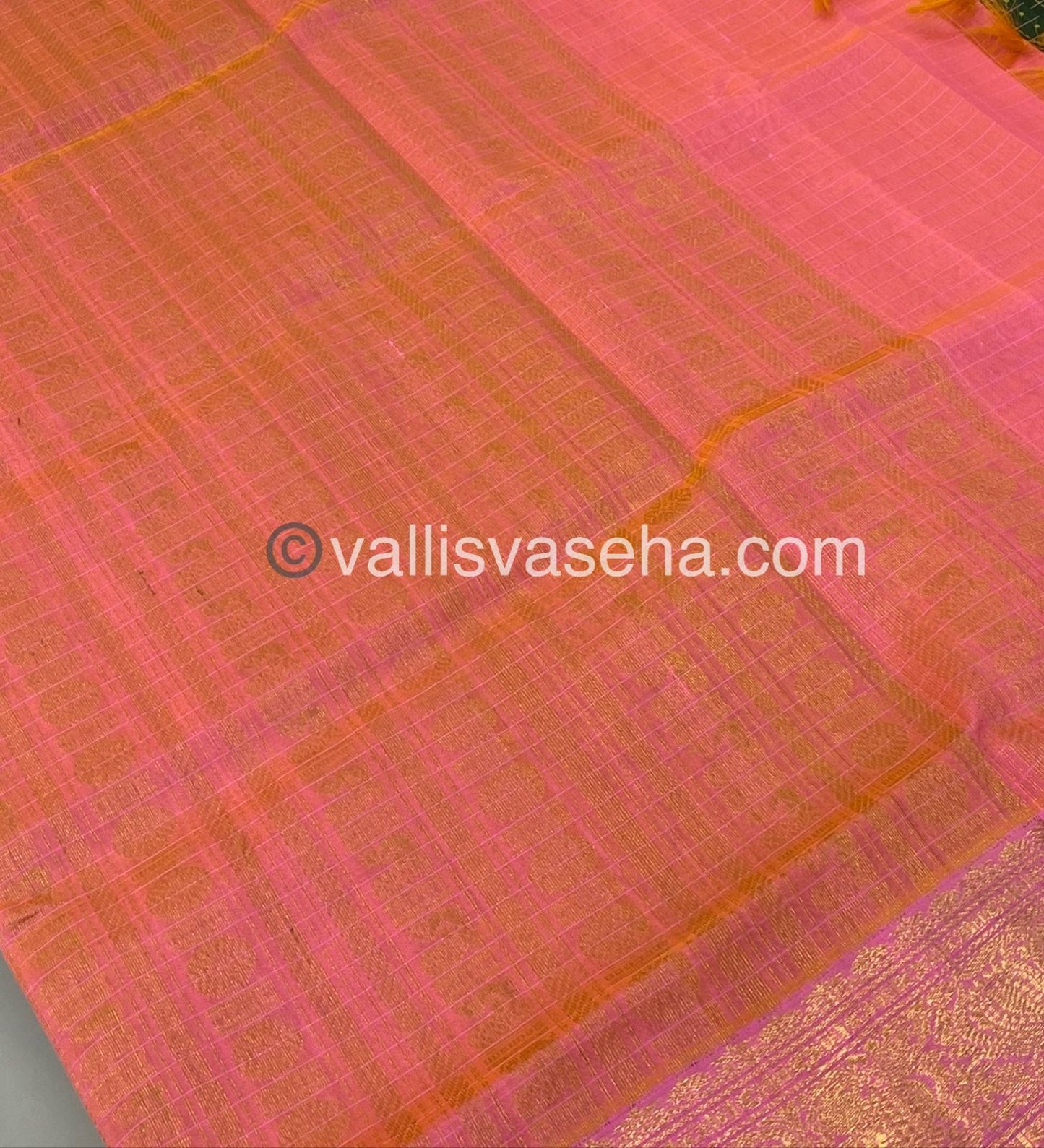 Pure Silk Cotton Saree - Green with Peach - Lakshadeepam Design - VVPLD001