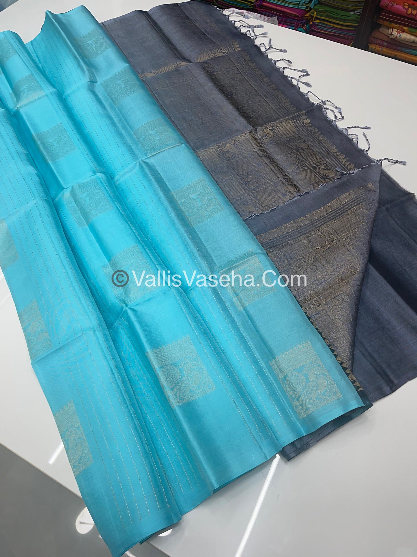 Pure Soft Silk Saree - Light weight - Border Less - VVPSS034