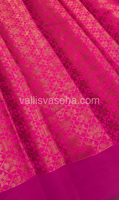 Banarasi - Copper Zari Saree - VVCZ001