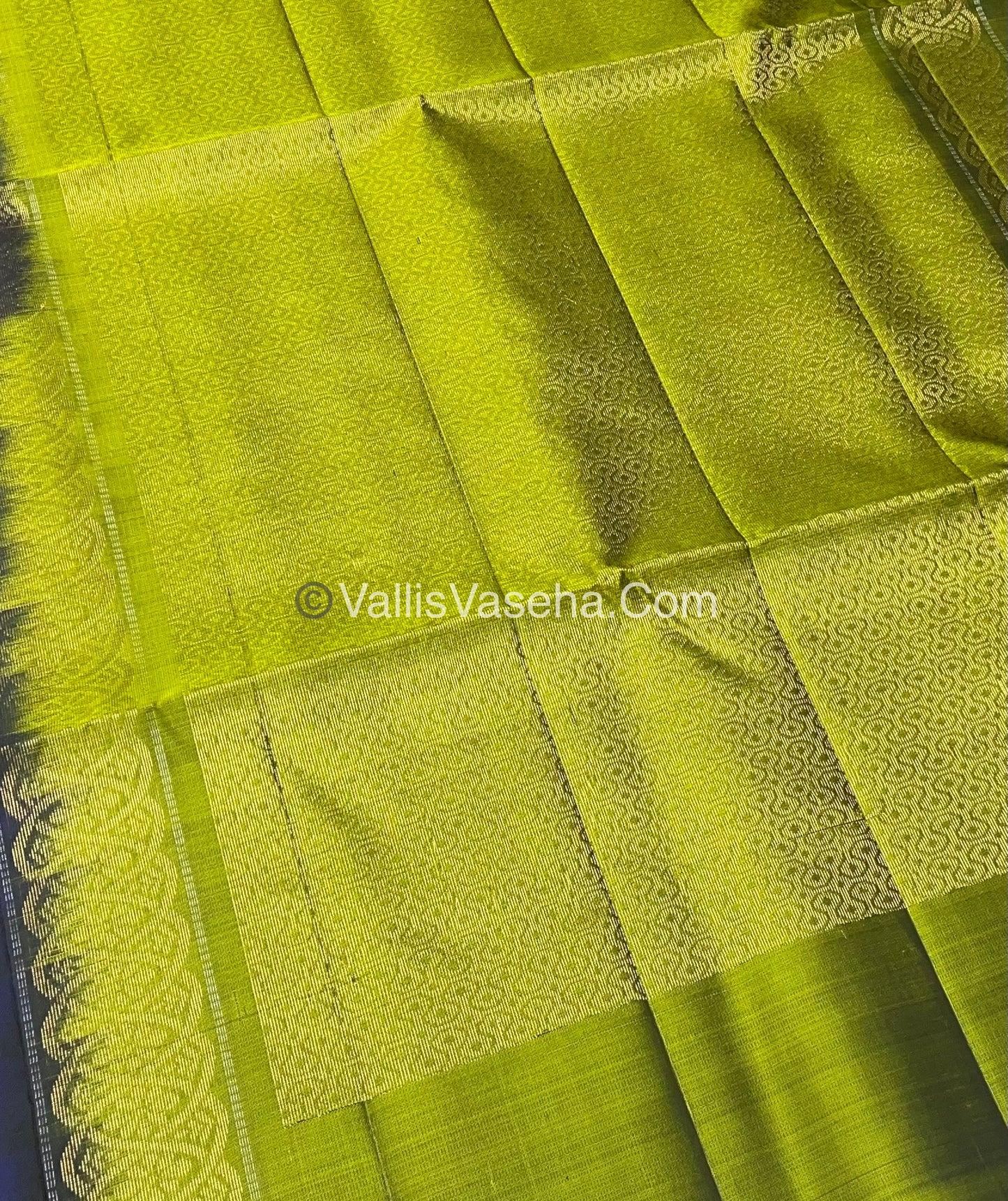 Half Mix - Pure Soft Silk Saree - VVPSS031
