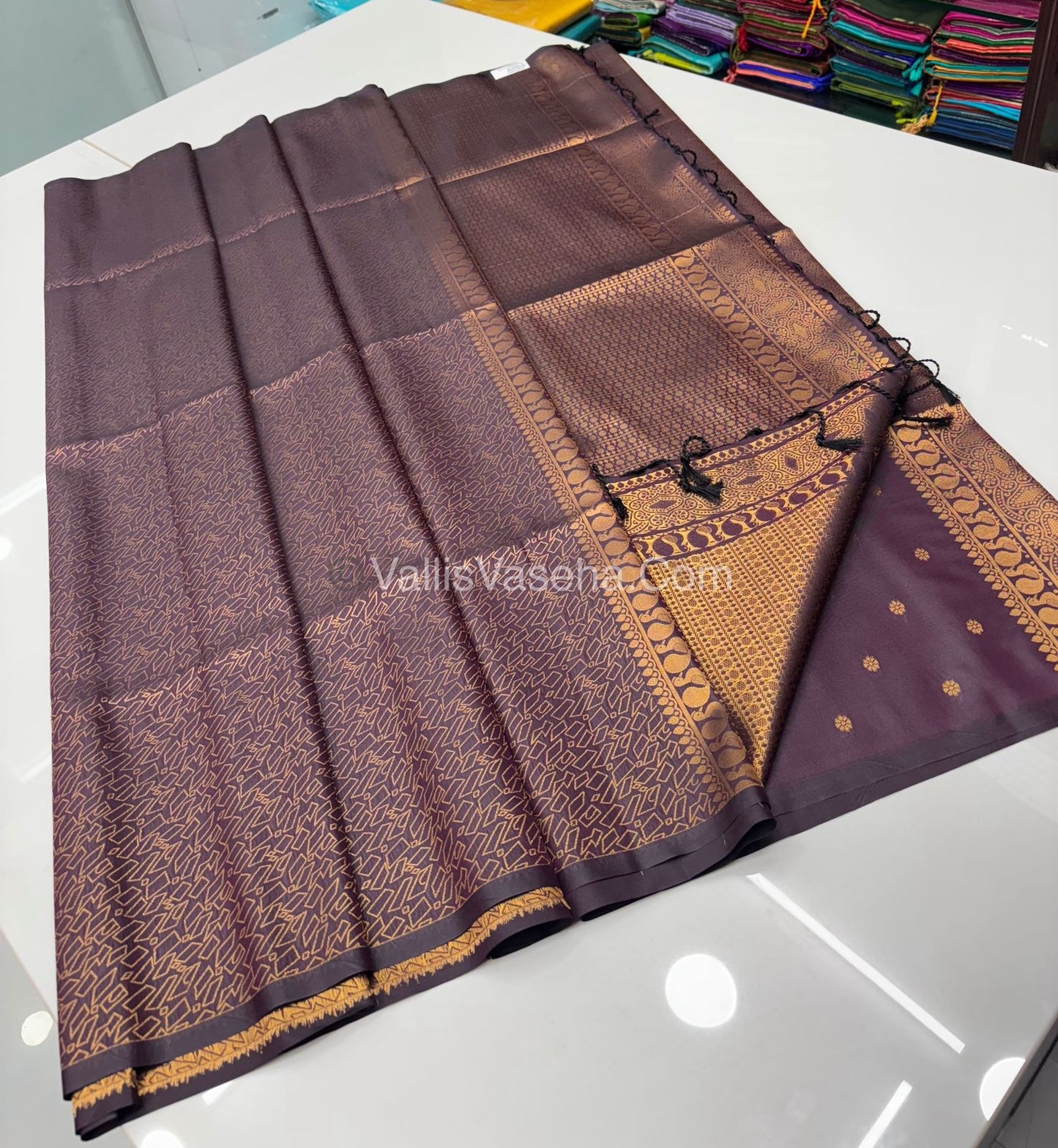Semi Soft Silk  - Borderless - Contemporary Design - Brown Shade -VVSSS012