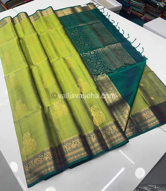 Pure Soft Silk Saree - Kanchi Border - Green & Peacock Green Combo - VVPSS046