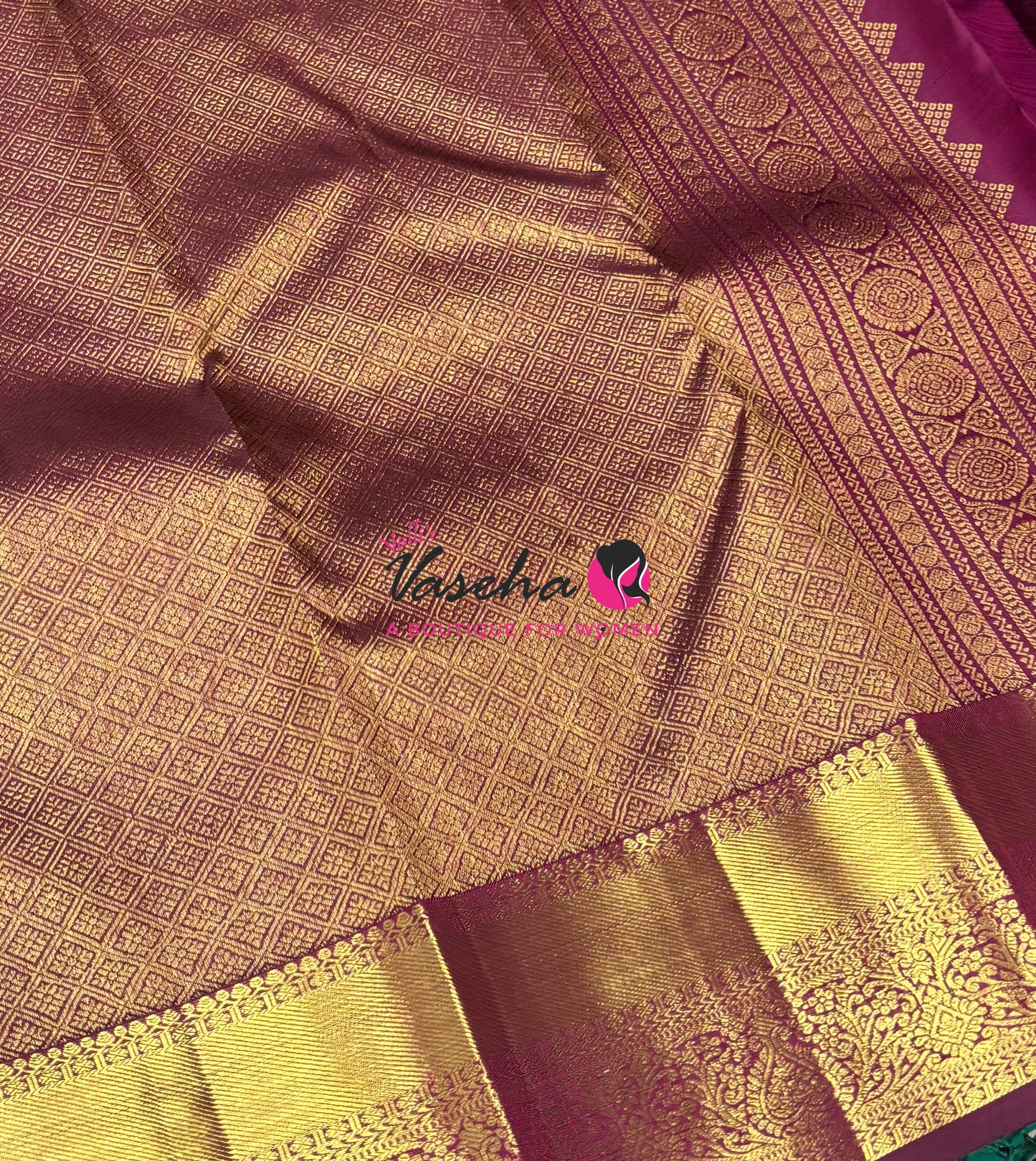 Pure Kanchipuram Silk Saree - Peachish Pink With Wine - VVPS089